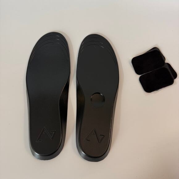 Justmone Airtag Insoles For Kids and Teens Locating Accessory Size EU 37/40 - Picture 2 of 6